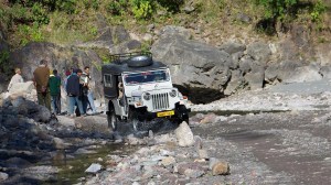 en-route-pour-camp-king-elephant En route^pour Camp King Elephant